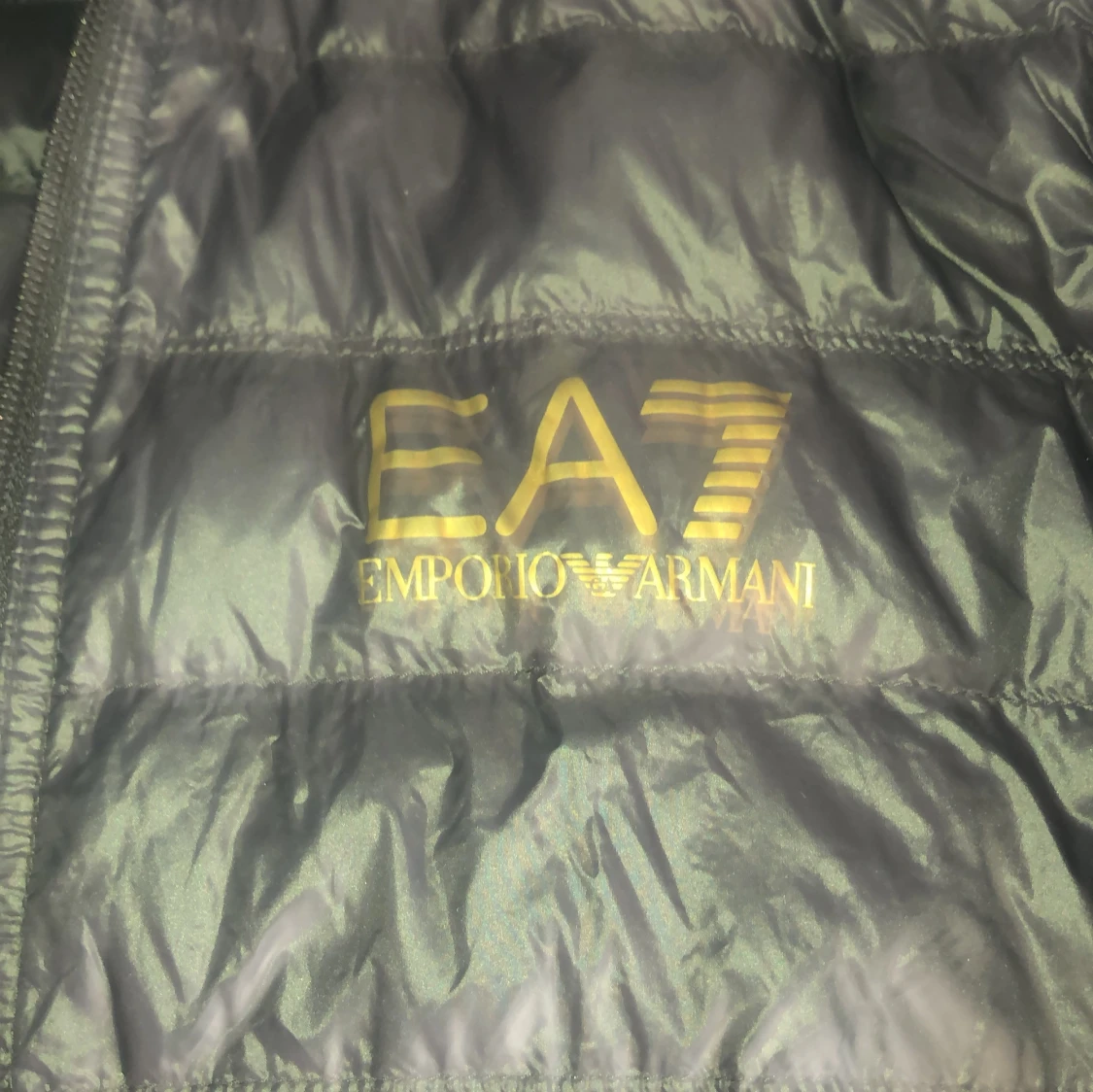 Armani Jacka  - 90