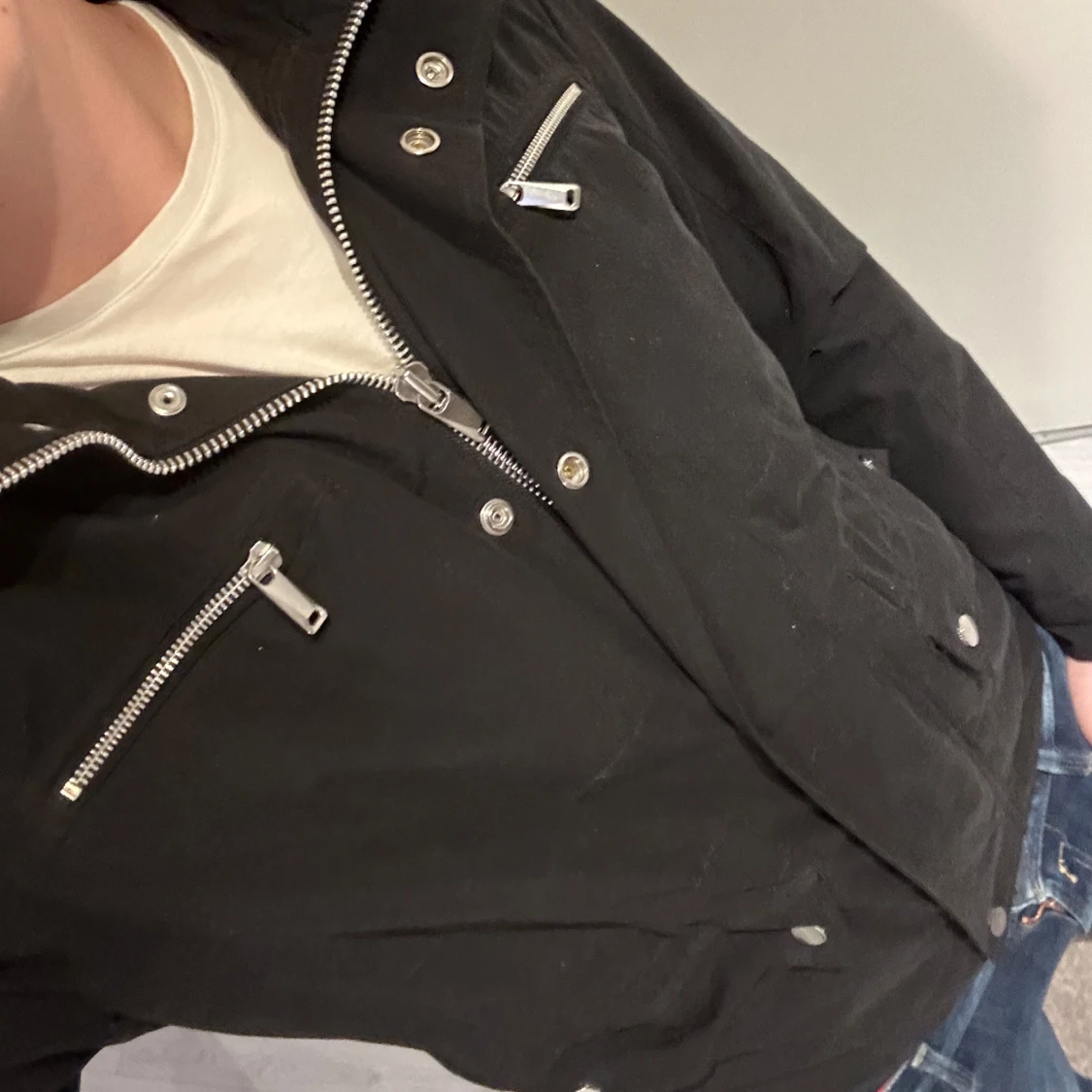 Svart fieldjacka  - 91