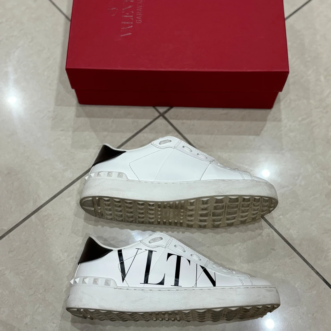 Valentino Sneakers  - 2