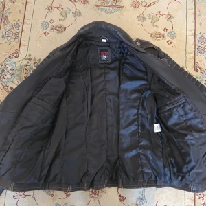 Skinnjacka - Aldrig använt.