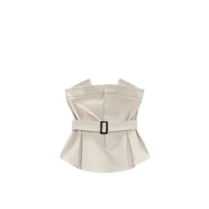 Topp från Zara - Beige topp från Zara i storlek M, men passar mig som har S. Endast använd en gång så i nyskick!