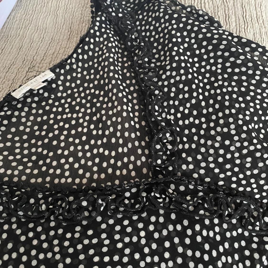 Svart prickig blus från Stockh LM - 92