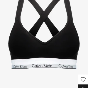 Helt nya. Aldrig använt för små för mig. Lågt pris  - Helt nya. Vill säljas. 