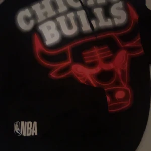 Chicago bulls Hoddie - Som ny nästan aldrig använd 