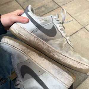 Nike skor - Gråa Nike skor🤗