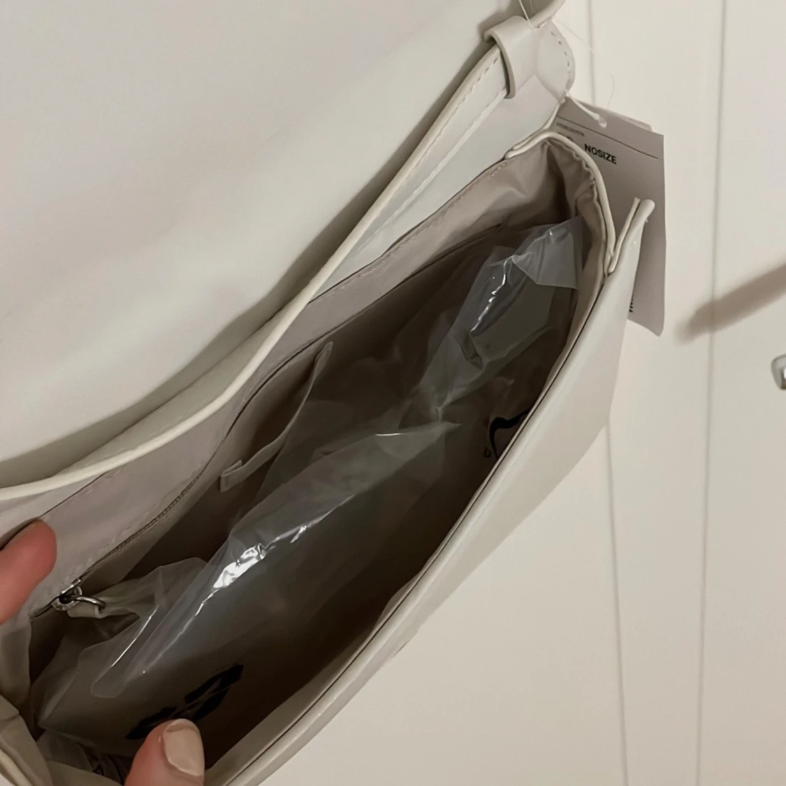 axelremsväska  - 91