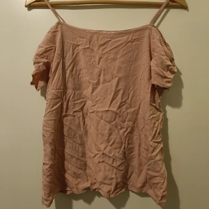 Rosa linne, Pieces - Rosa linne, strl S. Märke: pieces