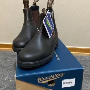 Blundstone - Storlek 37 väldigt bra skick för de är ej använda.