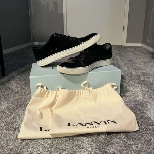 Nya lanvins - Säljer i princip nästan sprillans nya lanvins i utmärkt skick hör av er vid minsta lilla allt og följs me nypris 5.5