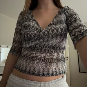 Missoni tröja - Så så fin tröja men är tyvärr för liten