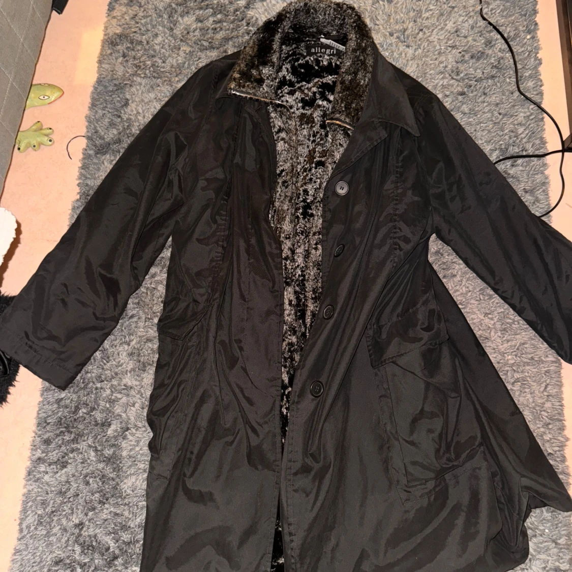 Svart Allegri trenchcoat kappa - 90