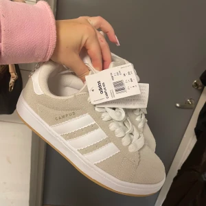 Adidas campus 00s, 39  - Storlek 39. Nya med prislapp. KÖPTA I TURKIET 