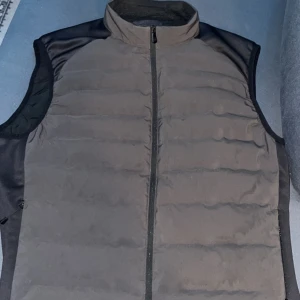 SAIL  racing väst grå  - Helt ny 