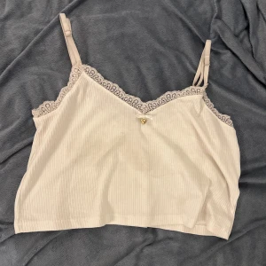 natt linne - Nattlinne. använd fåtal gånger