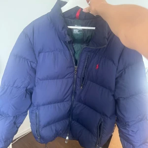 Ralph Lauren jacak - Säljer pappas jacka som är i nyskick 
