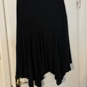Kjol - Svart kjol i fint skick.