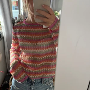 Tröja - Så cool glittrig tröja aldrig använd 