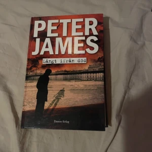 Peter James - Långt ifrån Död - sparsamt använd 