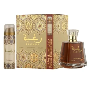 Lattafa Raghba EDP 100 ml. (GIft Set) - Säljer en lyxig Raghba Eau De Parfum från Lattafa. Flaskan är elegant med en gyllene kork och rymmer 100 ml av denna orientaliska doft. Förpackningen är dekorerad med ett vackert mönster i guld och bruna toner, vilket ger en känsla av exklusivitet. Perfekt för den som vill ha en unik och långvarig doftupplevelse. det är Gift set. oöpnad.  