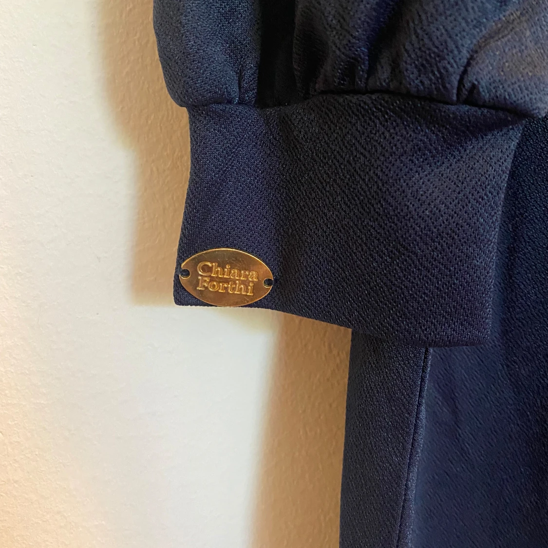Mörkblå klänning från Chiara Forthi - 92