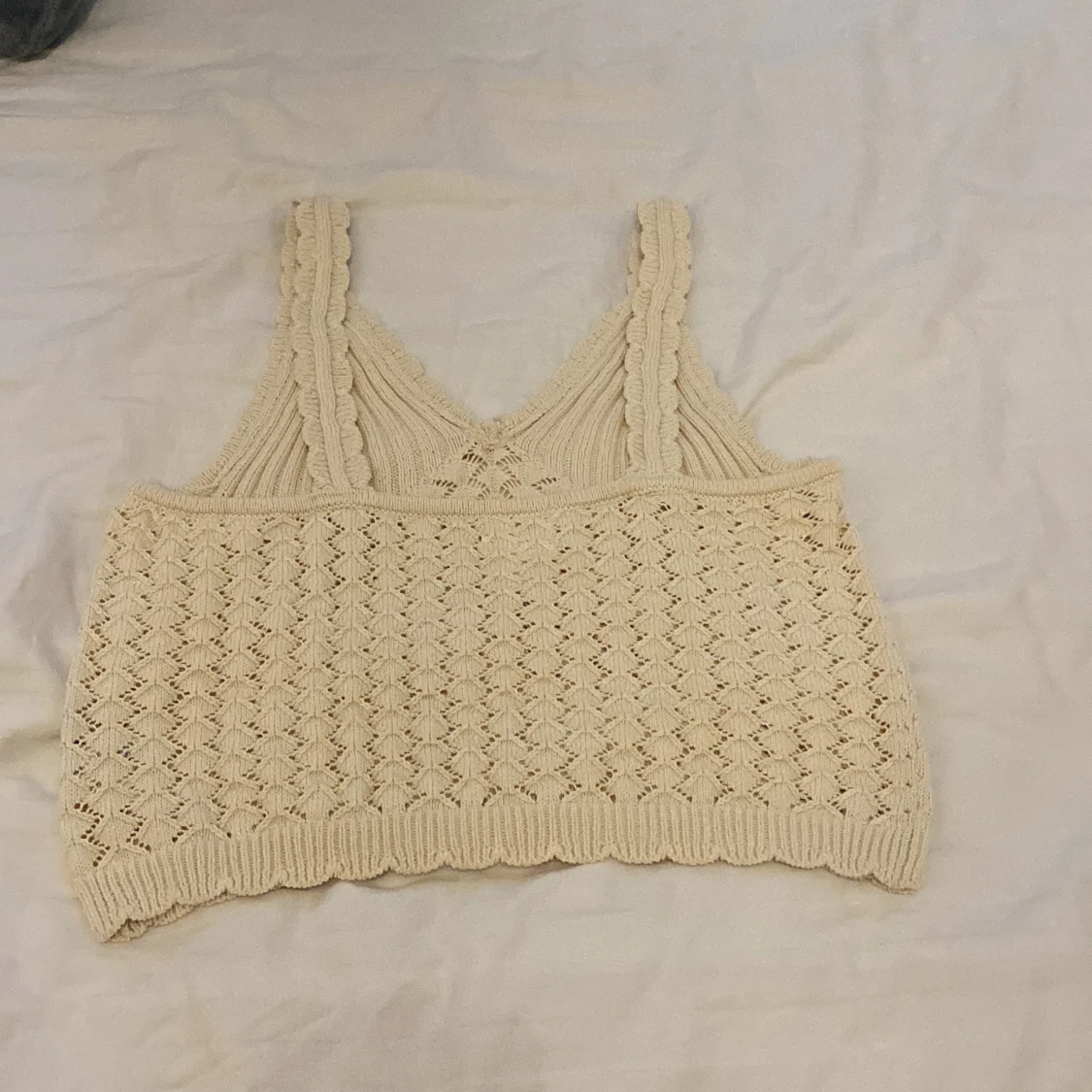 Beige stickad topp från H&M - 90