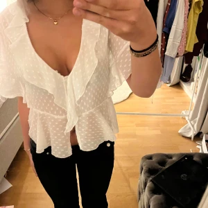 Söt topp - Söt topp från zara som tyvärr inte kommer till användning