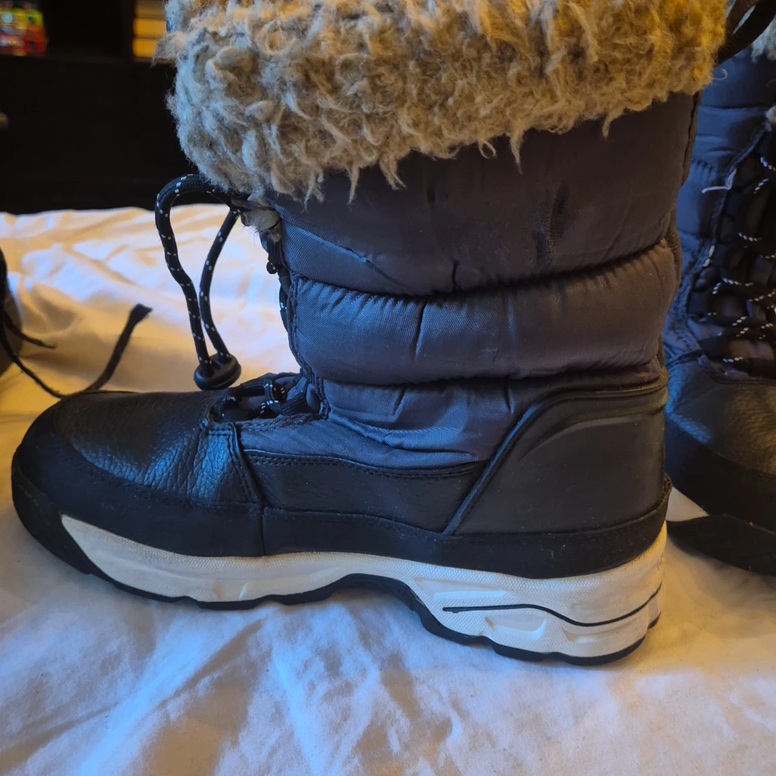 Svarta vinterkängor från Hummel - 93