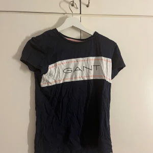 ”ÄKTA” Gant tröja  - Bra skick använd några få gånger för längesen. passar också en xs/s. 