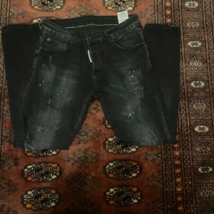 Dsquared jeans - Nya och helt oanvända  Äkta 