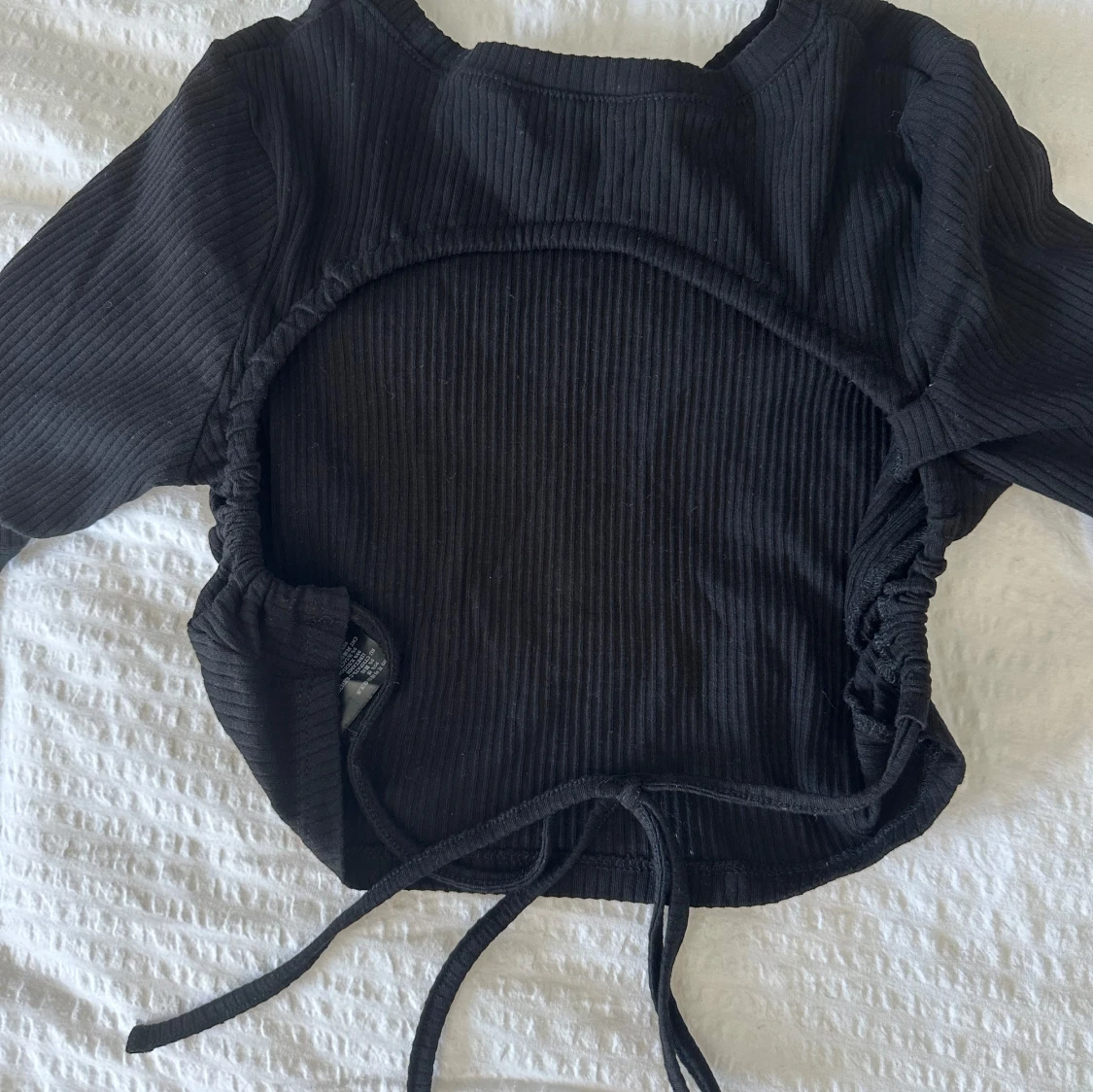 Tröja med öppen rygg - 93