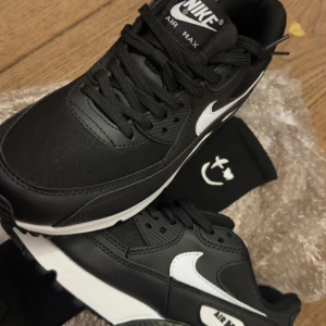 Air Max 90  - Säljer Air max i storlek 37-46