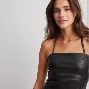 Söker nakd topp - Säker denna toppen i XS eller S! Kan betala bra!!🩷😫