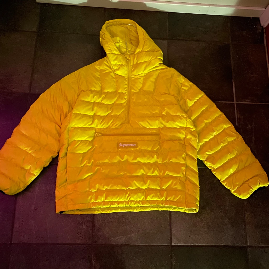 supreme jacka - 90