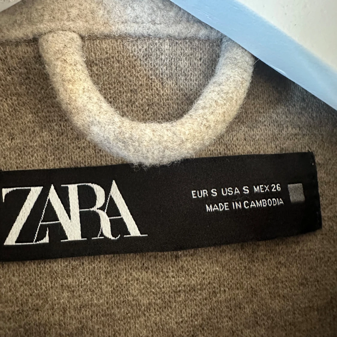 Beige kappa från Zara! - 91