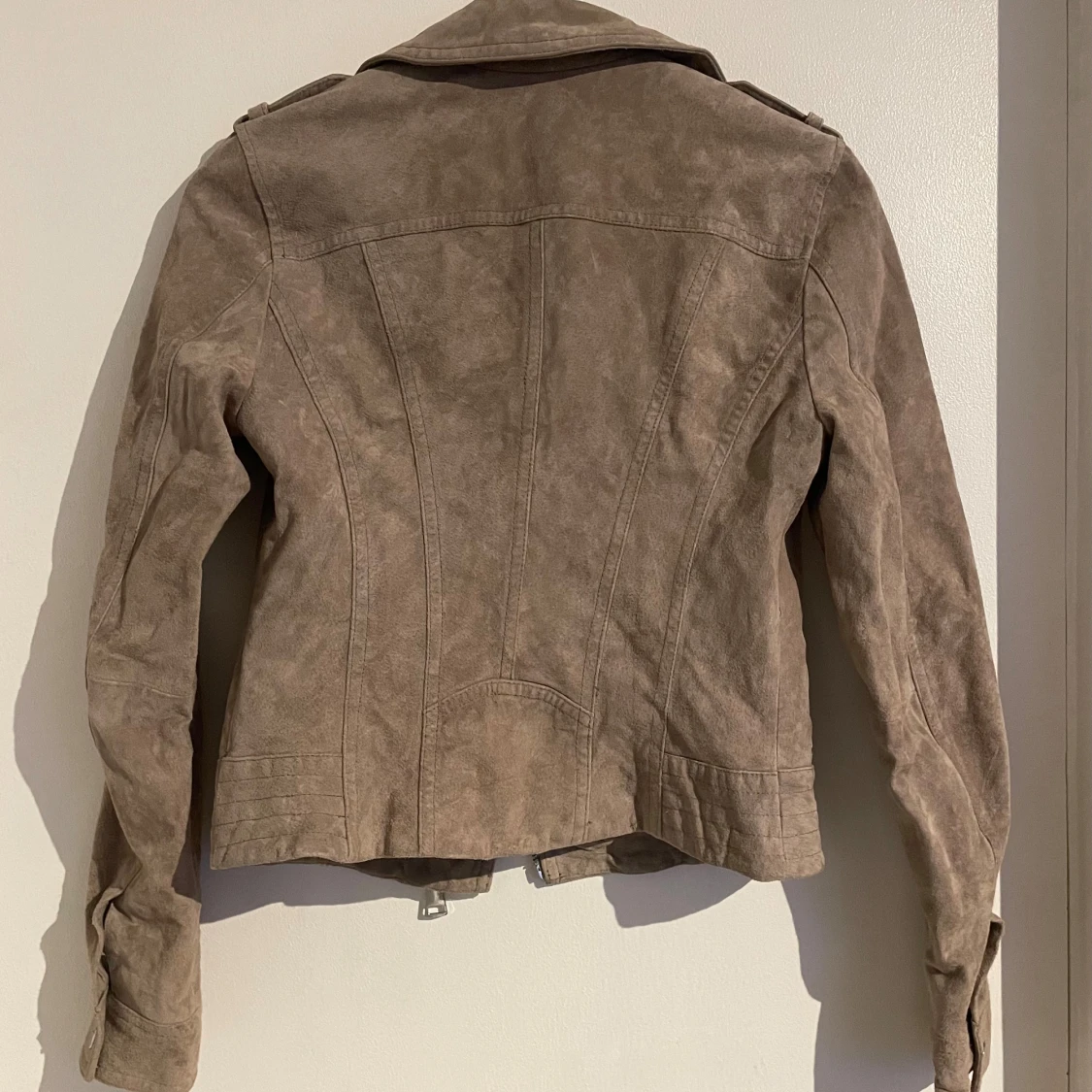 Beige mockajacka - 91