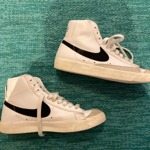 Sneakers - Fint skick