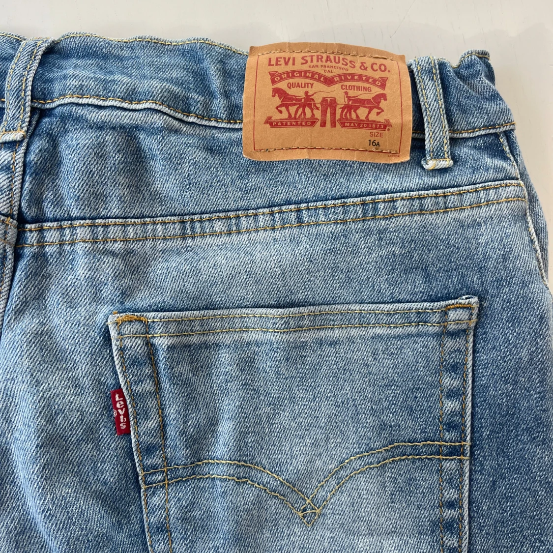 Levis jeans - 93