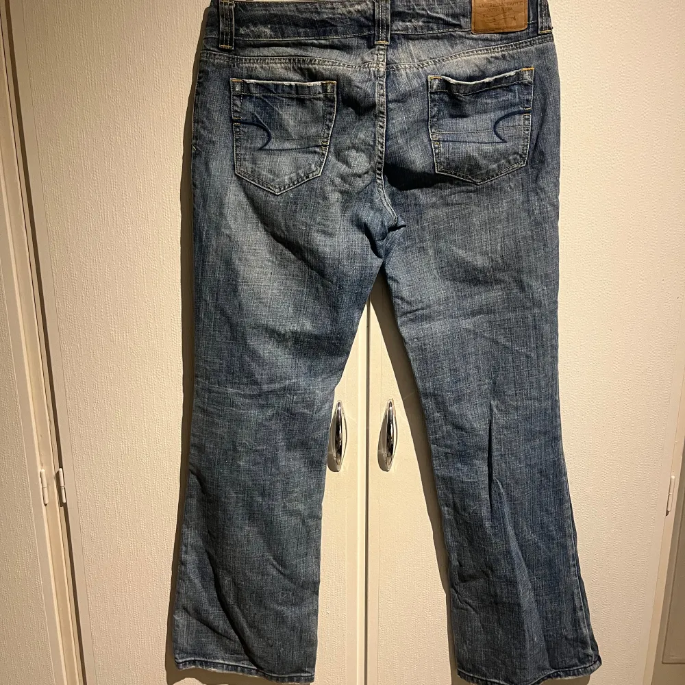 American eagle jeans i stl 38 . Jeans & Byxor.