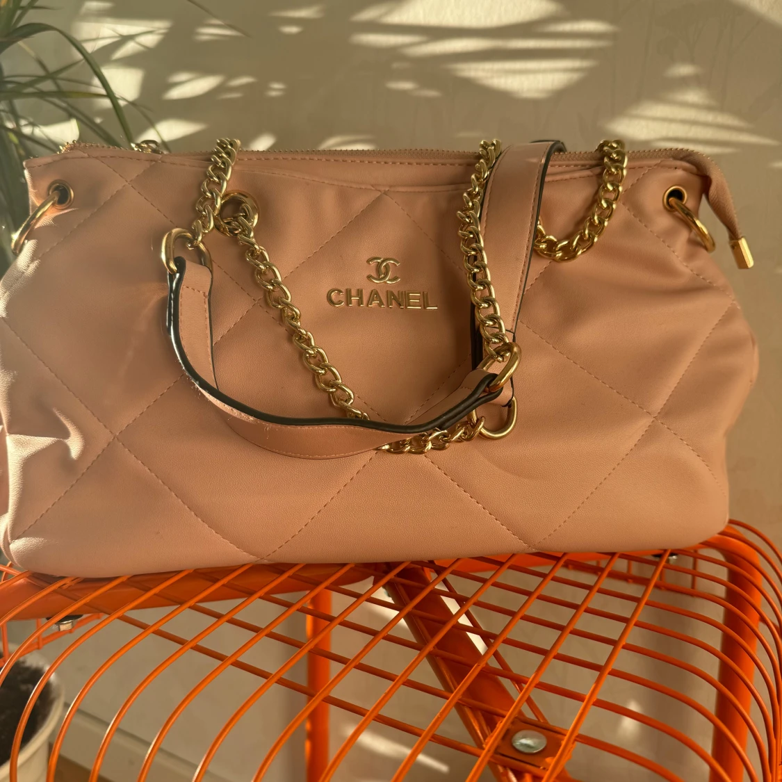 Rosa väska med mycket bra skick. - 91