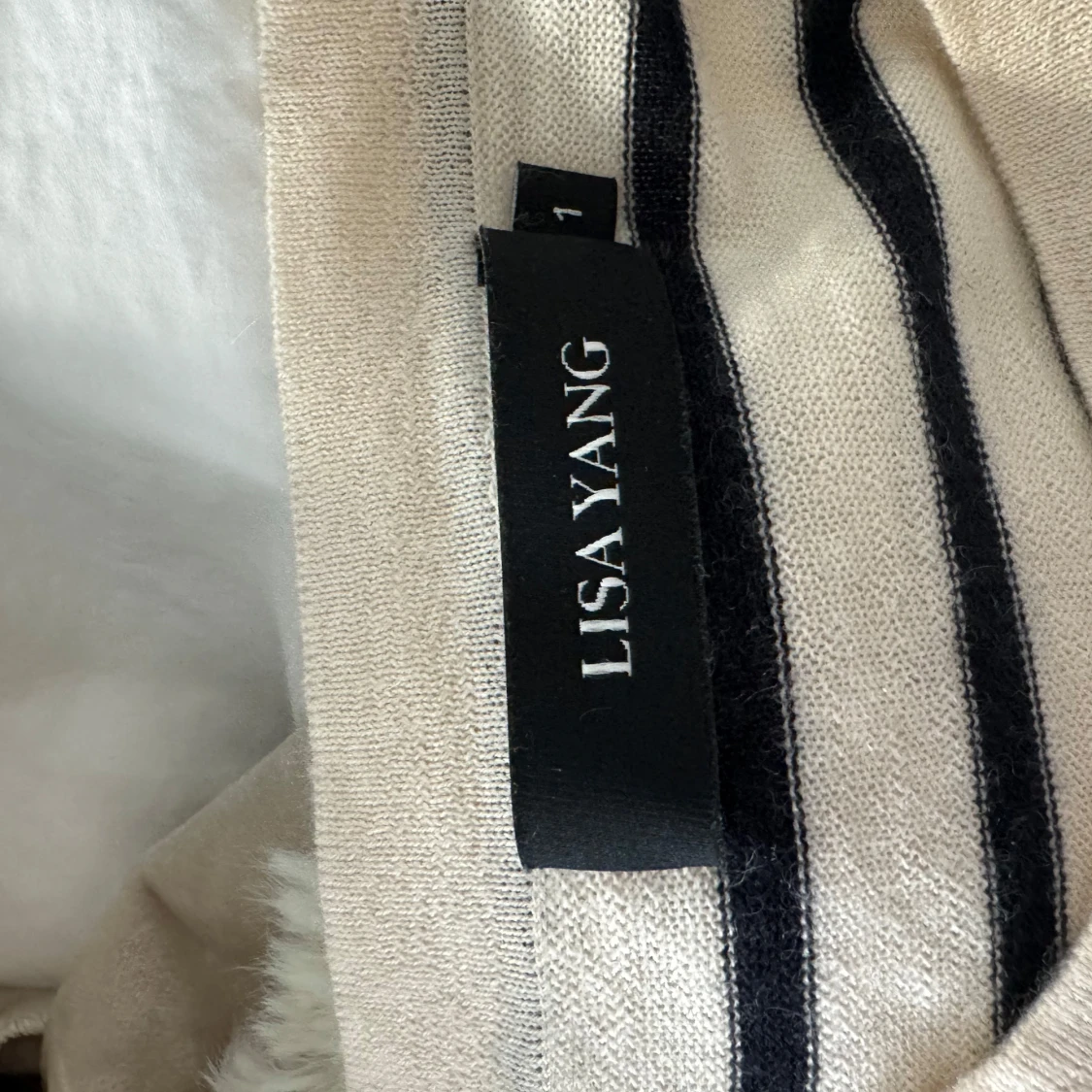 Randig tröja från Lisa Yang - 90