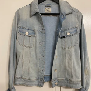 Jeans jacka - Fin jeans jacka 