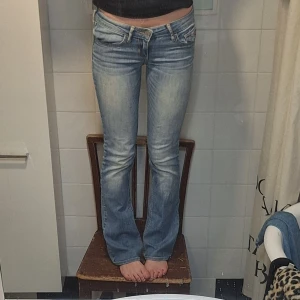 2000s bootcut jeans - 2000s bootcut vintage ljusblå jeans hollister