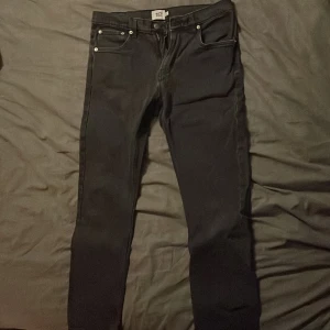 Jeans Lager 157 - Begagnade jeans i bra skick, säljs då jag växt ur dem