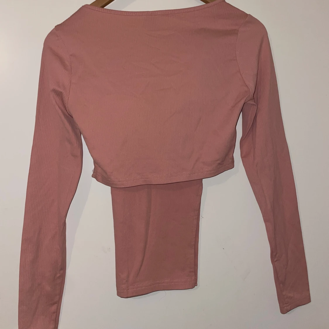 Rosa croppad topp från Shein - 91