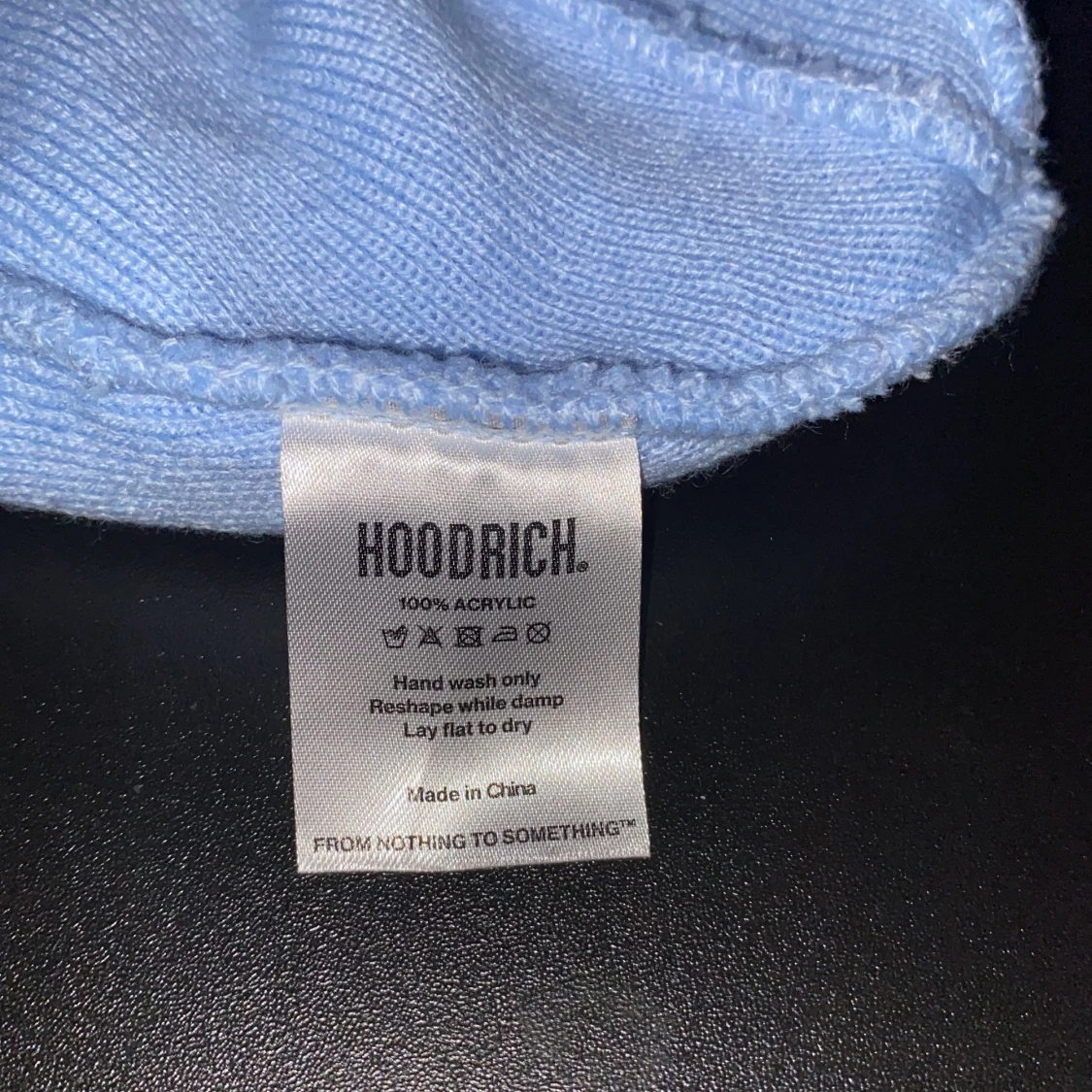 Ljusblå mössa från Hoodrich - 91