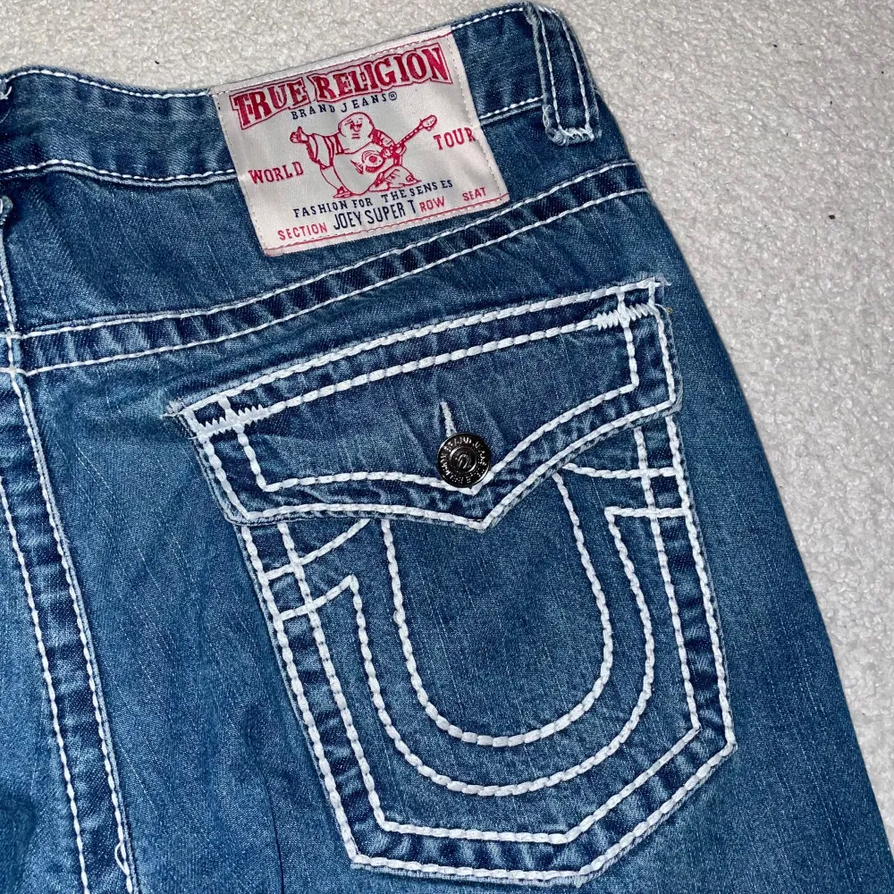 Blåa True Religion Jeans / Bra skick / ⚠️NOTERA ATT DESSA ÄR EN ⓀⓄⓅⒾⒶ ⚠️. Jeans & Byxor.