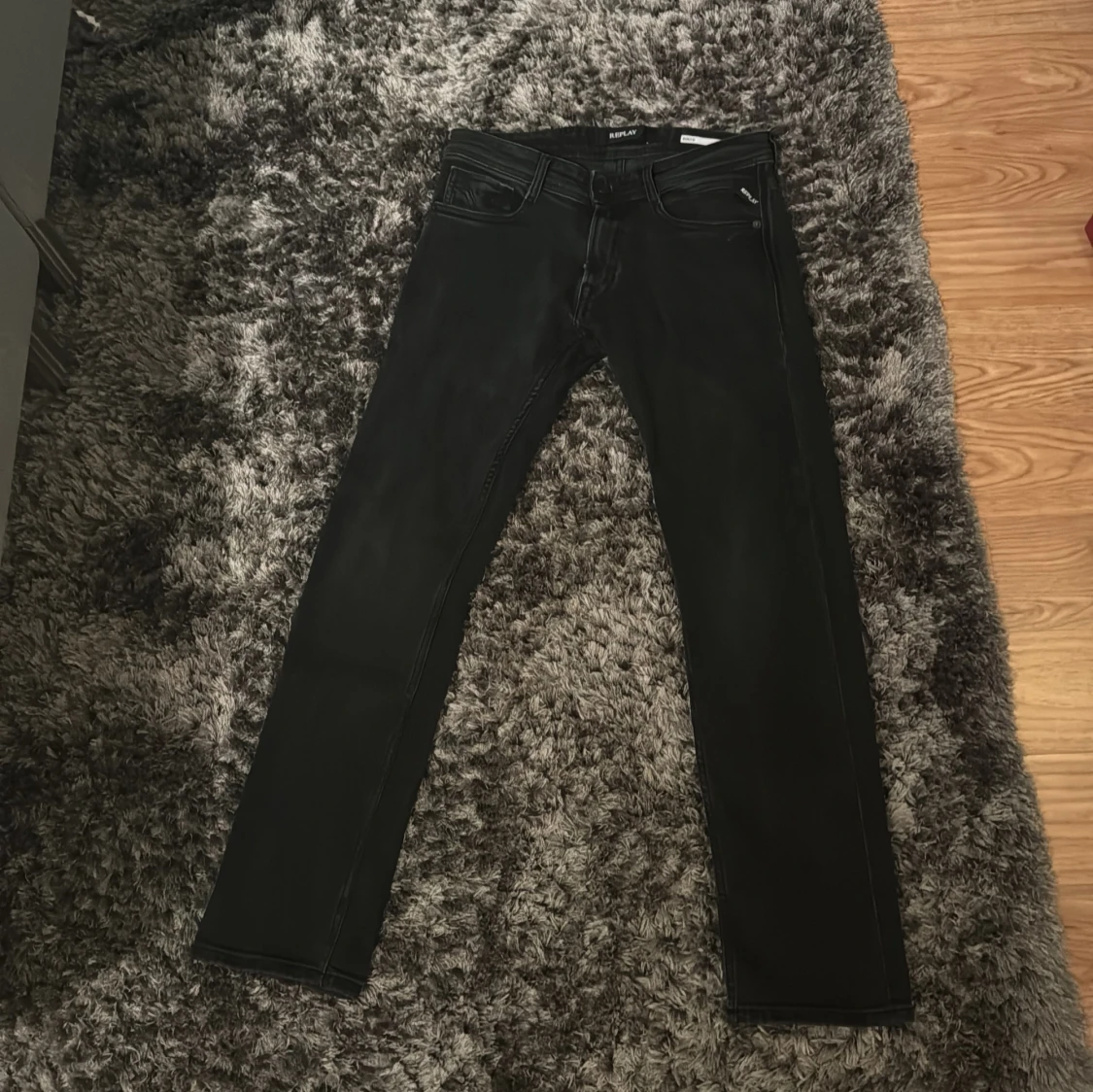 Svarta jeans från Replay
