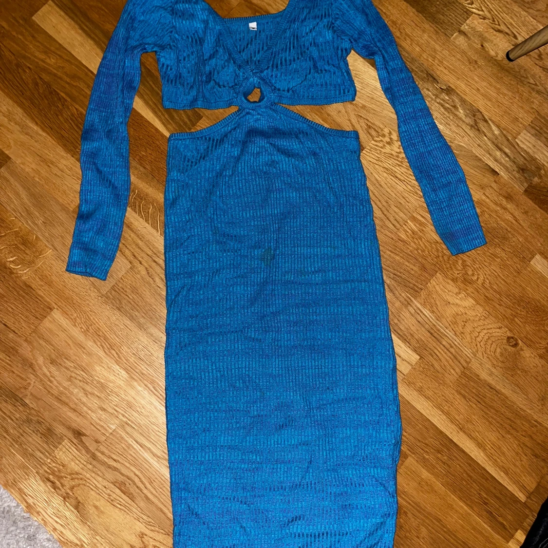 Blå ribbad klänning - 90