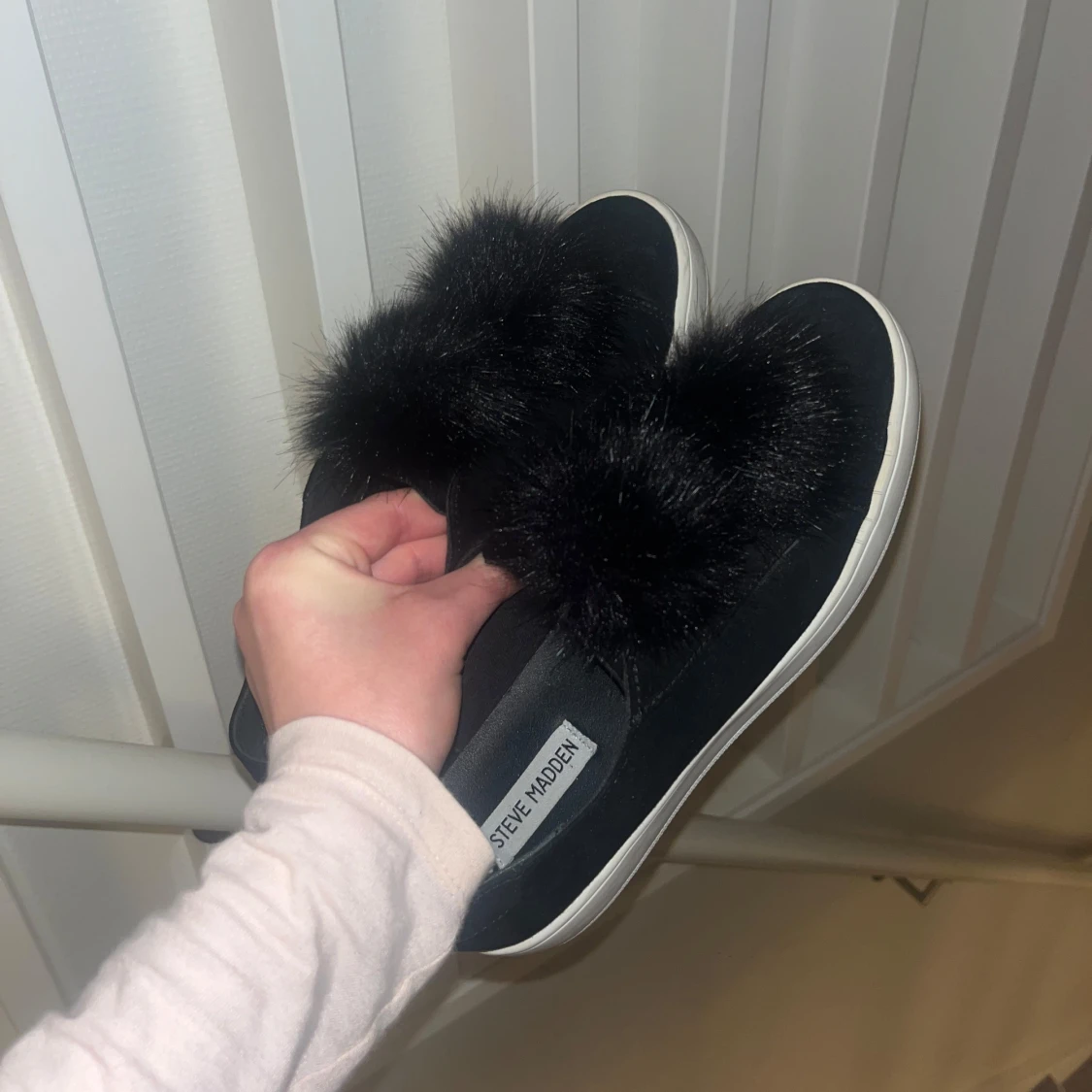 Svarta sneakers Steve Madden  - 90