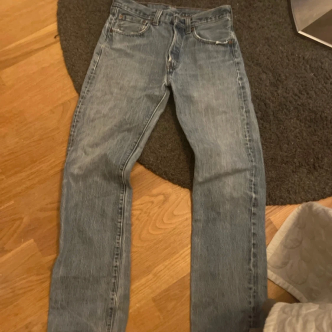 Levis 501 jeans i ljusblå denim
